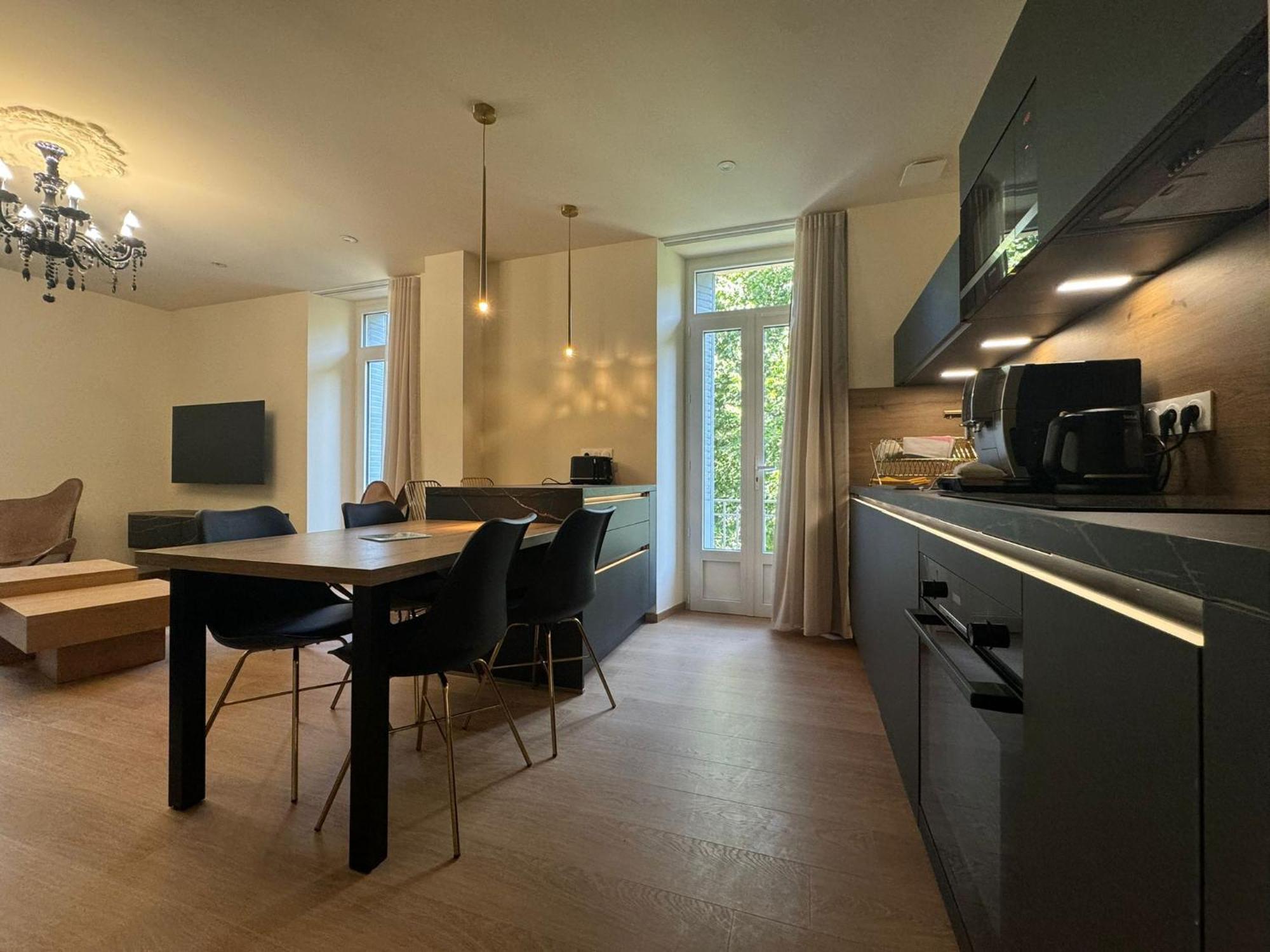 Appartements Confortables Avec Vue Montagne - Residence Villa Belle Fleur Château-Ville-Vieille Esterno foto
