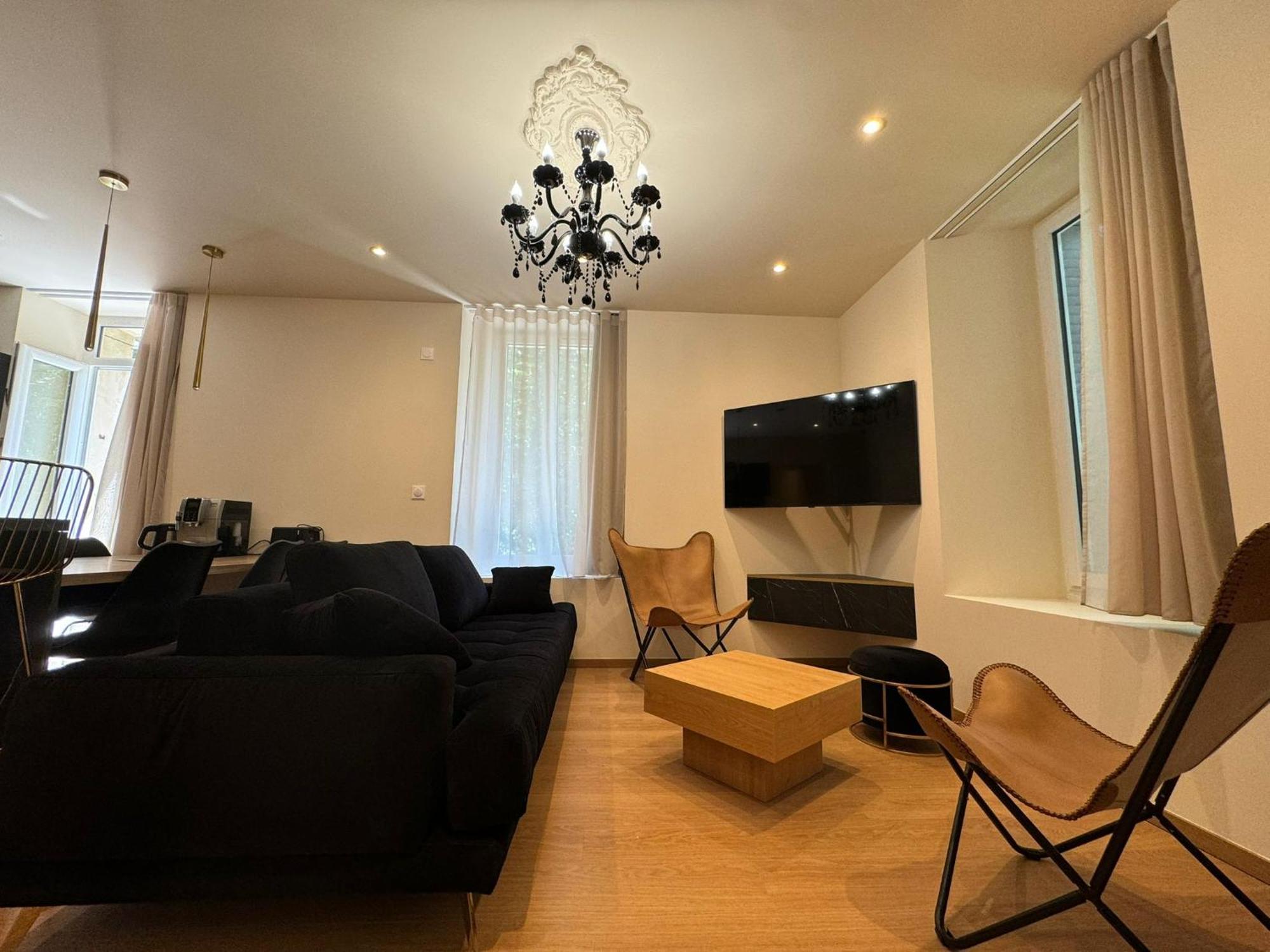 Appartements Confortables Avec Vue Montagne - Residence Villa Belle Fleur Château-Ville-Vieille Esterno foto