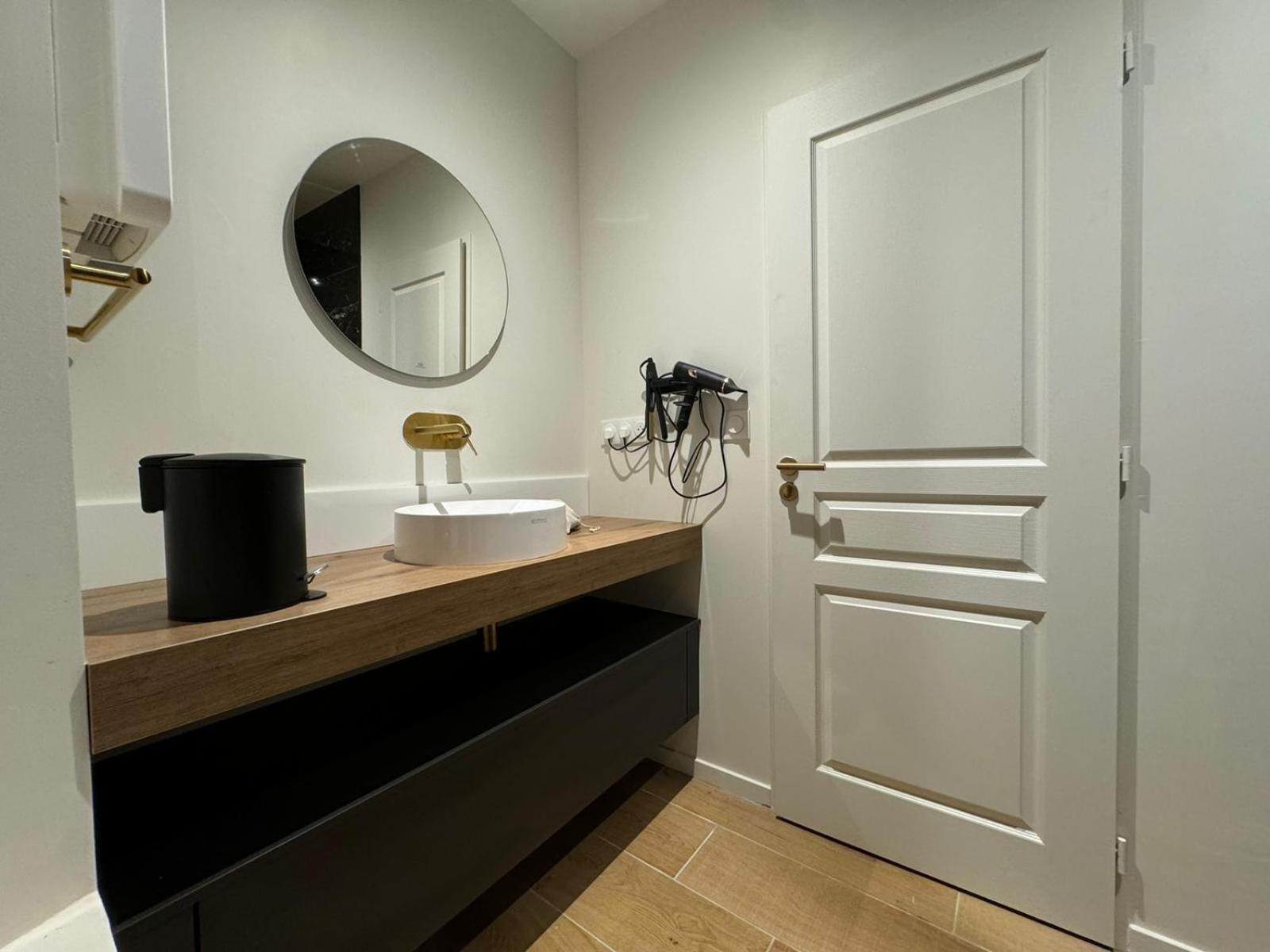 Appartements Confortables Avec Vue Montagne - Residence Villa Belle Fleur Château-Ville-Vieille Esterno foto