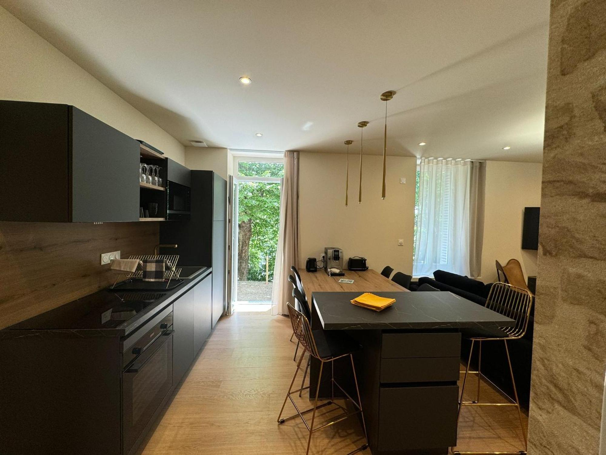 Appartements Confortables Avec Vue Montagne - Residence Villa Belle Fleur Château-Ville-Vieille Esterno foto