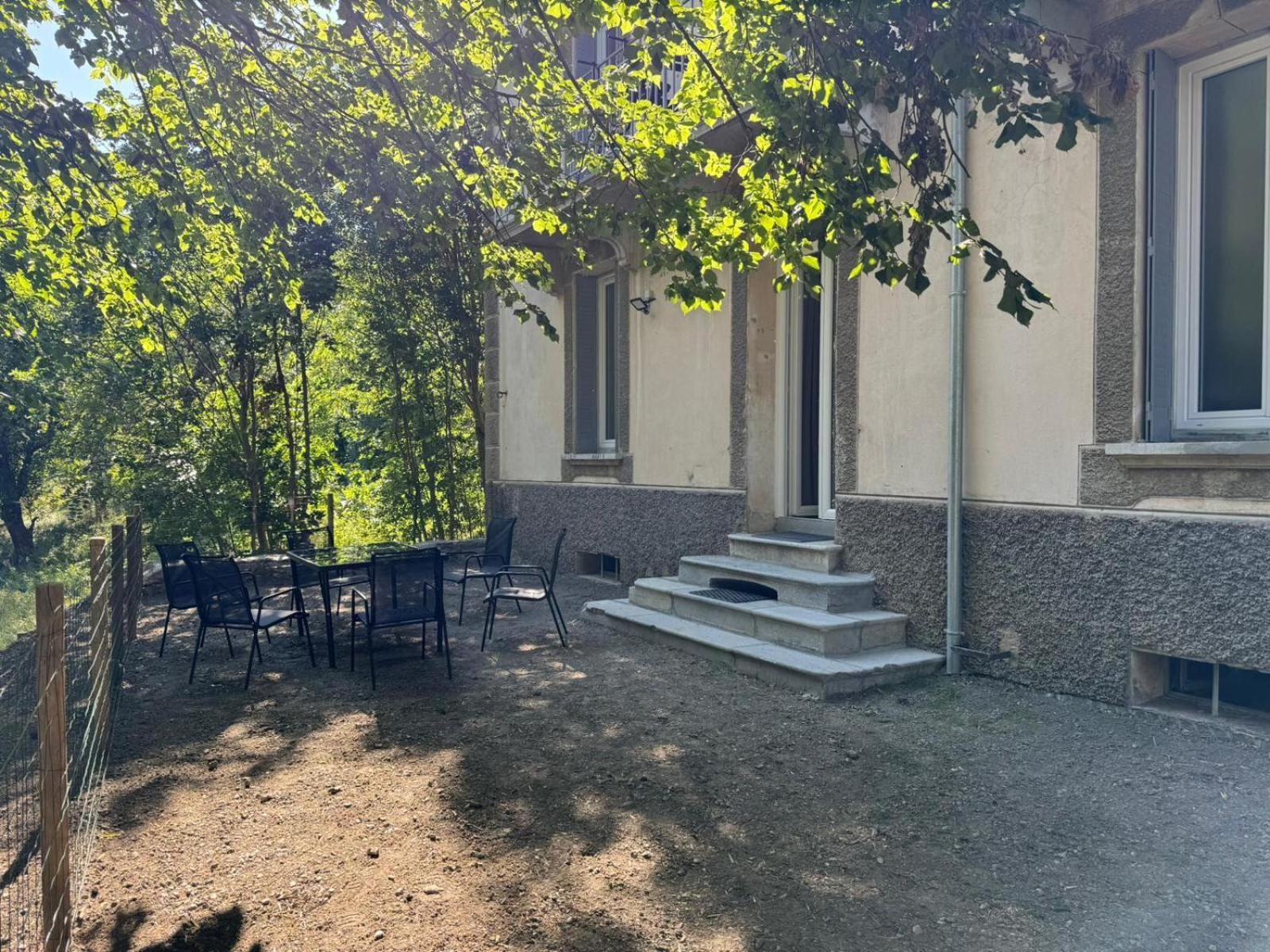 Appartements Confortables Avec Vue Montagne - Residence Villa Belle Fleur Château-Ville-Vieille Esterno foto