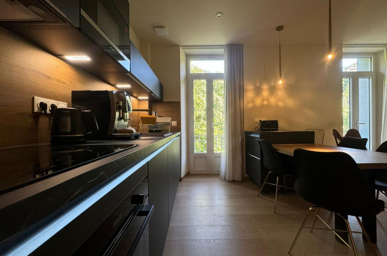 Appartements Confortables Avec Vue Montagne - Residence Villa Belle Fleur Château-Ville-Vieille Esterno foto